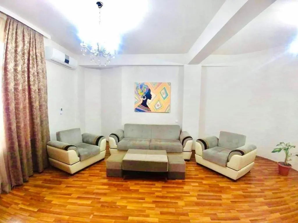 Bellissima Apartment In The City Center Tiflis