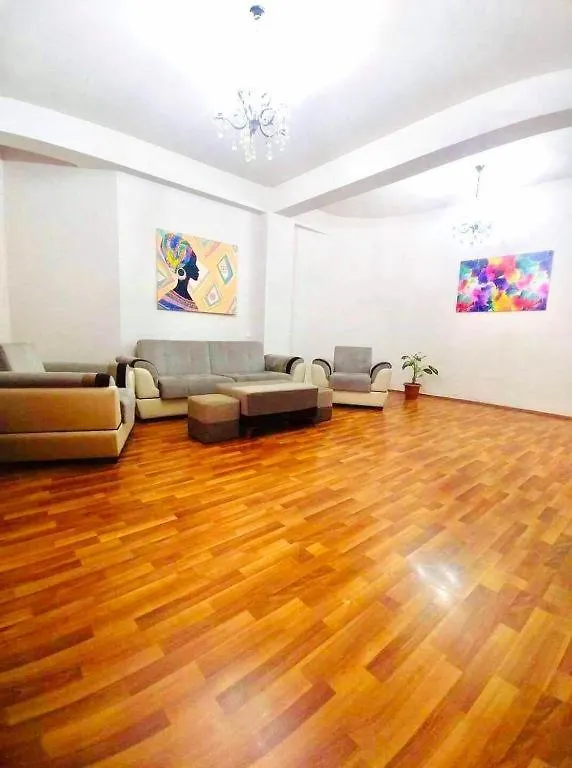 Bellissima Apartment In The City Center Tiflis